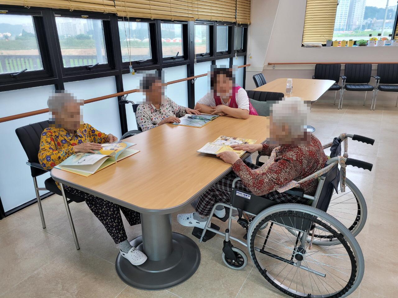 [꾸미기]6월 24일 2.jpg