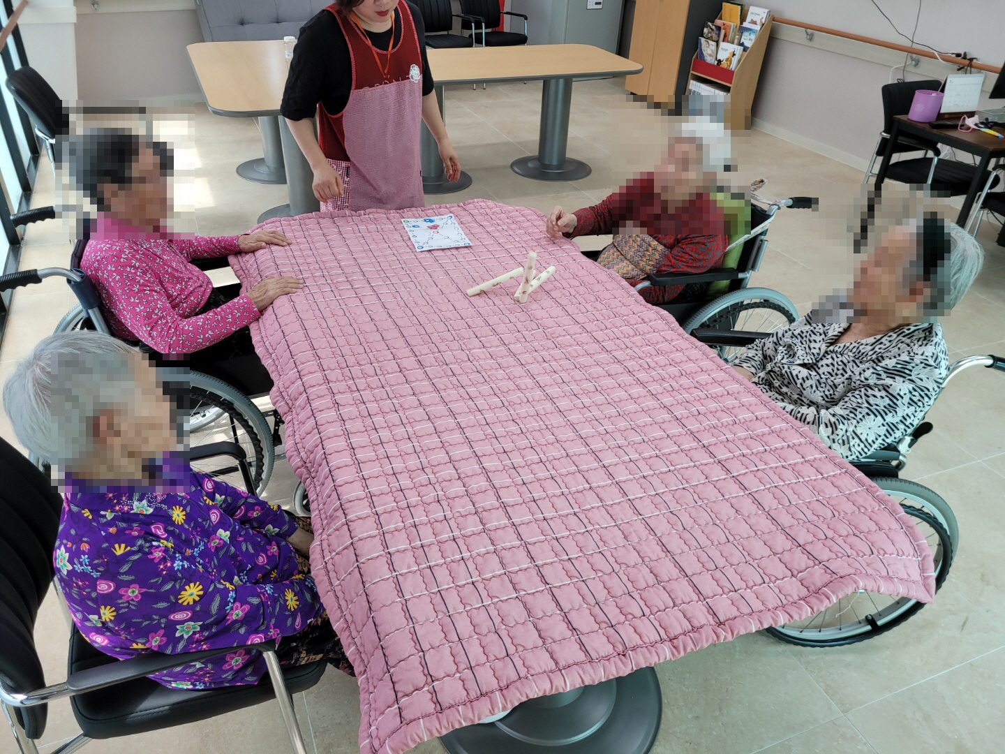 [꾸미기]7월 13일 윷놀이 1.jpg