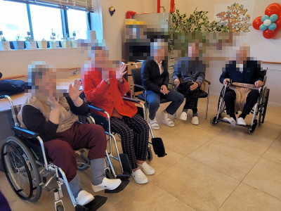 꾸미기1월 28일 오전 생신잔치 9.jpg