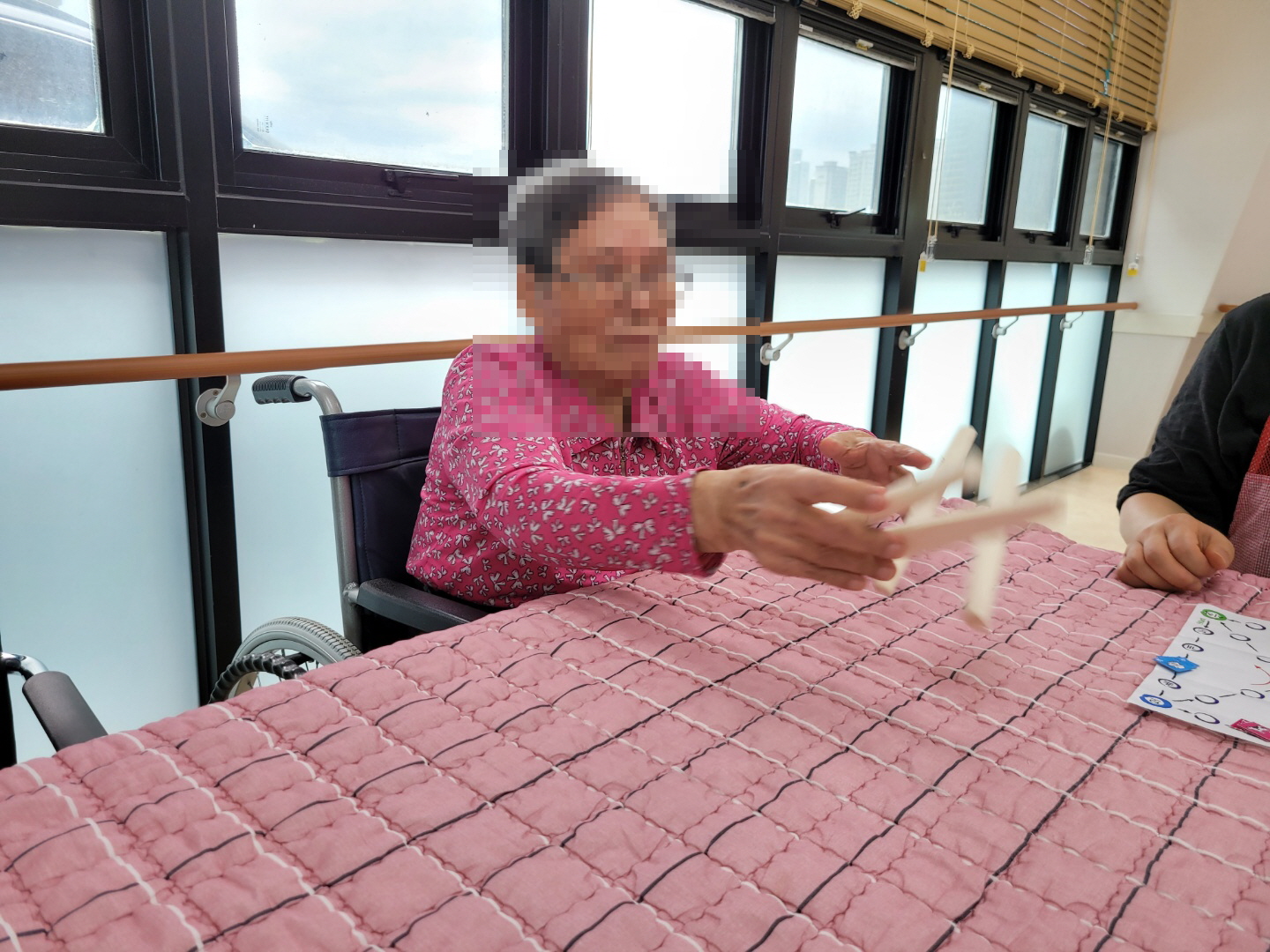 [꾸미기]7월 13일 윷놀이 11.jpg