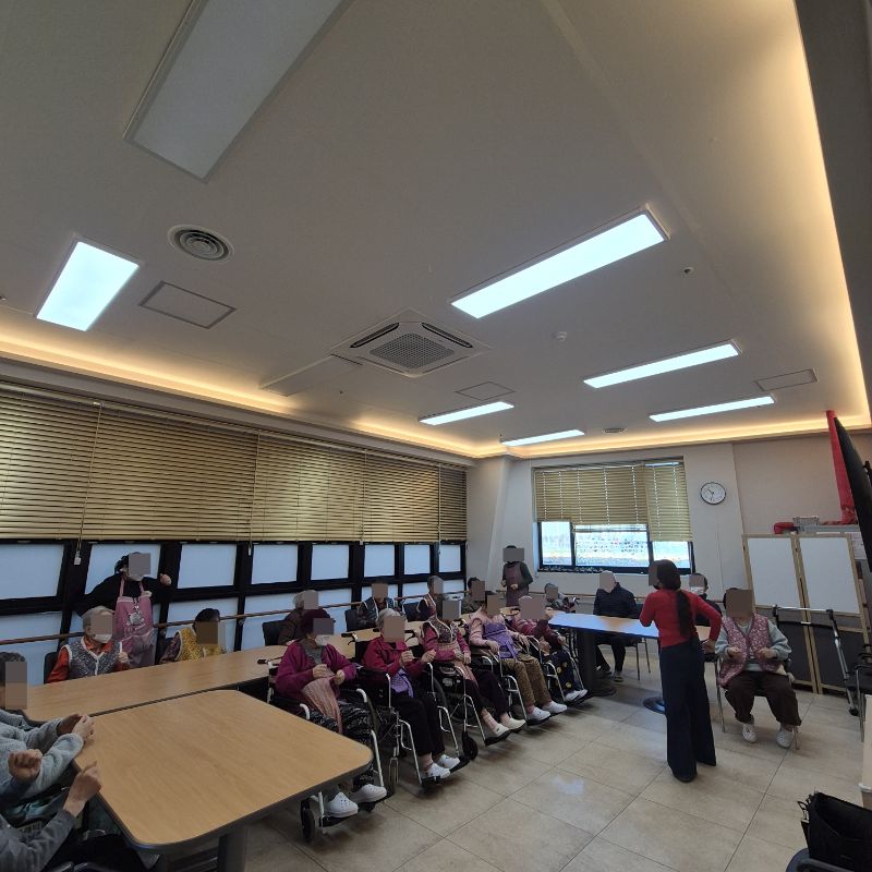 ⚬ 1월 21일 수요일_ 창의성의 날 ⚬