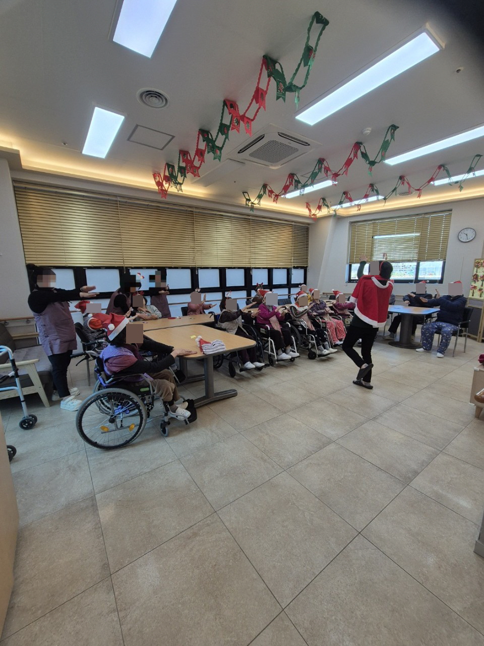 ⚬ 12월 12일 금요일_ 여가지원의 날 ⚬