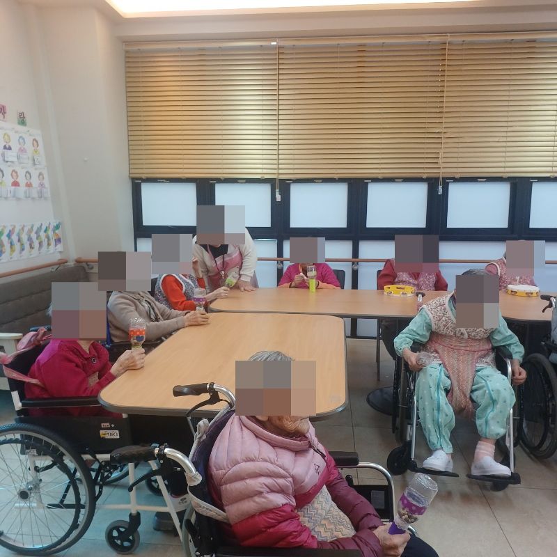 ⚬ 2월 3일 화요일_ 호기심의 날 ⚬